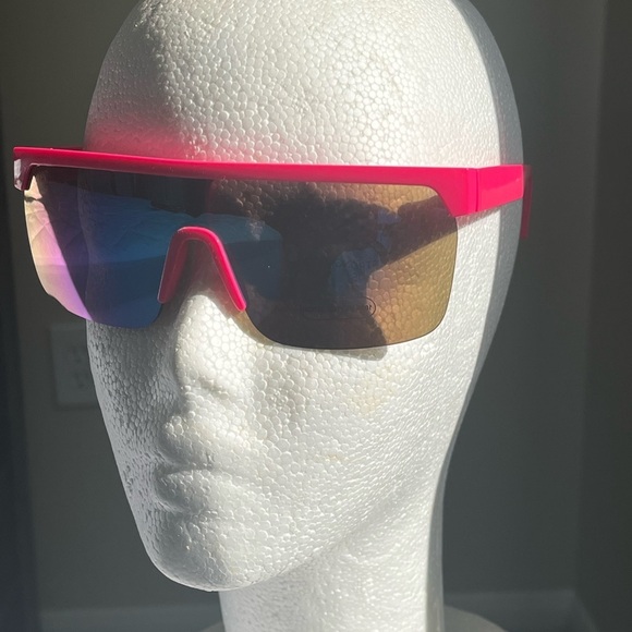 Accessories - Women’s Racer Crystal Shield Sunglasses. Color: Hot Pink. NWOT. Great Condition.